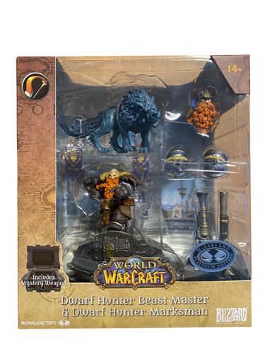 Mc Farlane Toys - World of Warcraft - Dwarf Hunter: Beast Master / Marksman (Platinum Edition) (Orange Armor / Blue Wolf)